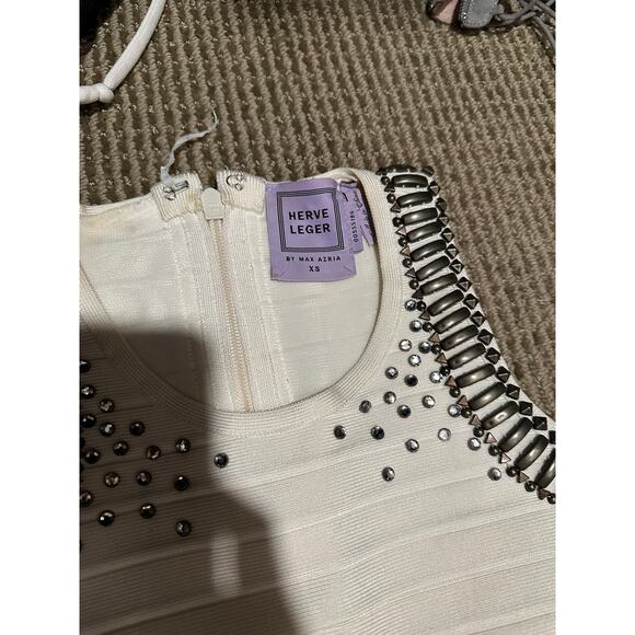 Herve Leger Dress White Suriya Alabaster Silver Beaded XS NWT - Picture 9 of 10